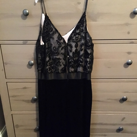 NWT Black Velvet Dress - Picture 2 of 2